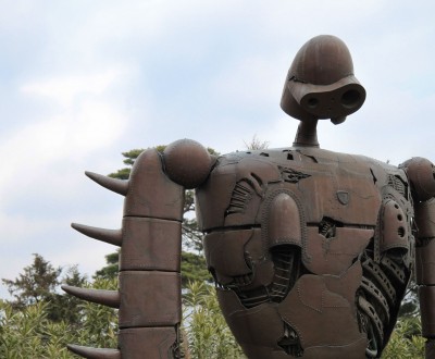 Ghibli Museum (Mitaka), Statue of a giant robot
