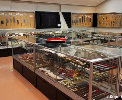 Sakai City Traditional Crafts Museum, Japanese knives display