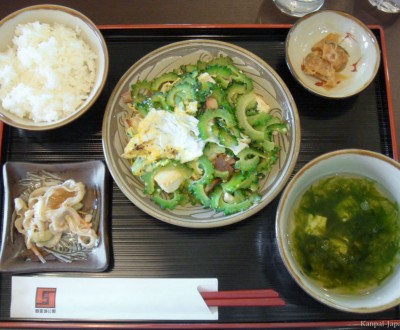 Okinawa Cuisine, Goya Shampuru dish