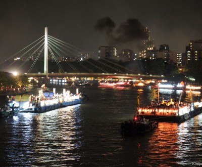 Tenjin Matsuri in Osaka, Nightly boat parade