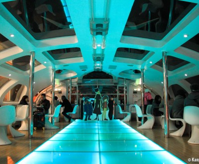 Himiko Cruise (Tokyo), Night view inside the boat