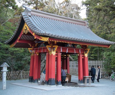  Tsurugaoka Hachimangu (Kamakura), Temizuya (or chozuya) ablution pavilion