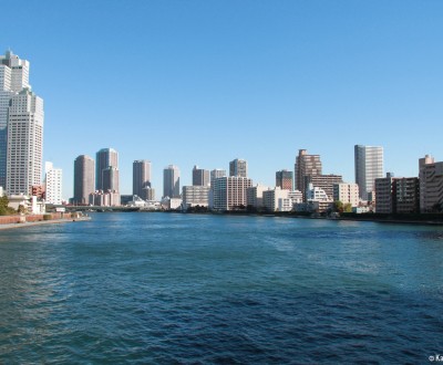 Tsukishima, View on the island's buildings from the Sumida River