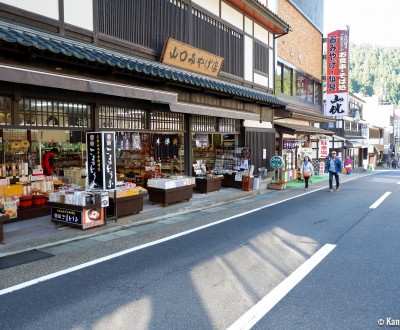 Fukui City, Souvenir shops