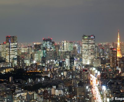 Shibuya Sky Observatory (Scramble) in Tokyo, Night panorama on Roppongi and Tokyo Tower