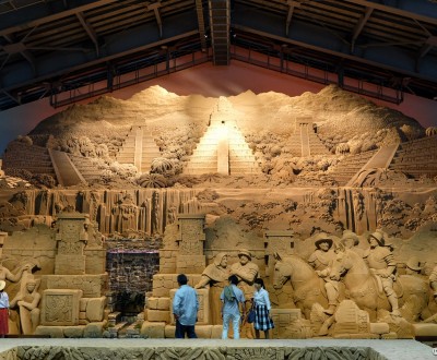 Tottori Sand Museum, South America (2016)