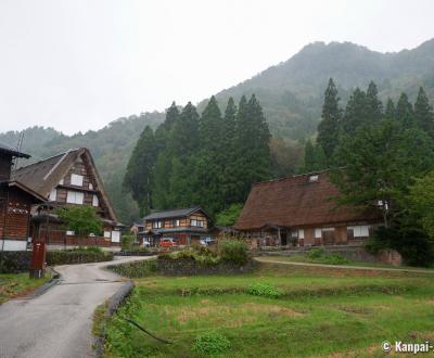 Ainokura, Gassho-zukuri style village in Gokayama