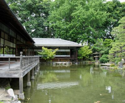 Shosei-en (Kyoto), View on the pond and part of the house