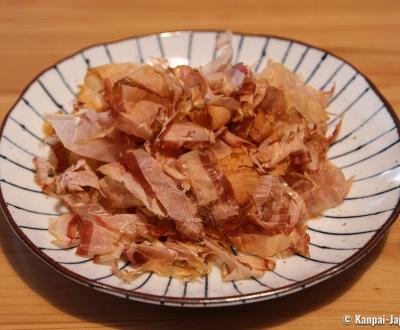 Katsuobushi, Bonito flakes in a plate