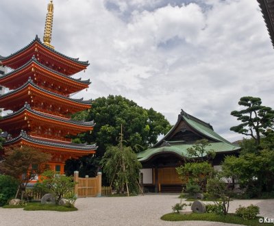 Tocho-ji (Fukuoka), Five-story pagoda