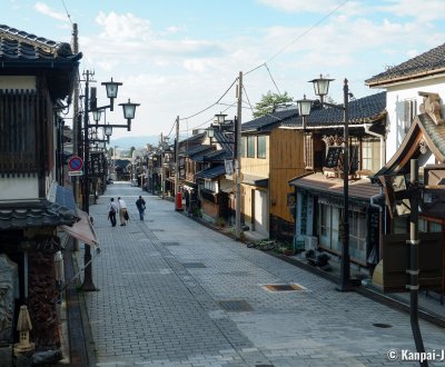 Inami (Nanto, Toyama), Yokamachi Street