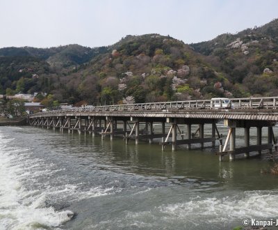 Togetsukyo (Kyoto), The bridge during sakura season in early April