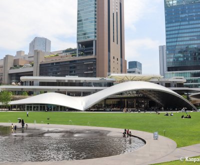 Grand Green Osaka (Umeda), View on the pond and the canopy of Umekita Park in summer
