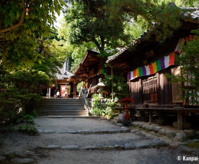 Ishite-ji (Matsuyama, Shikoku), View on the temple's pavilions