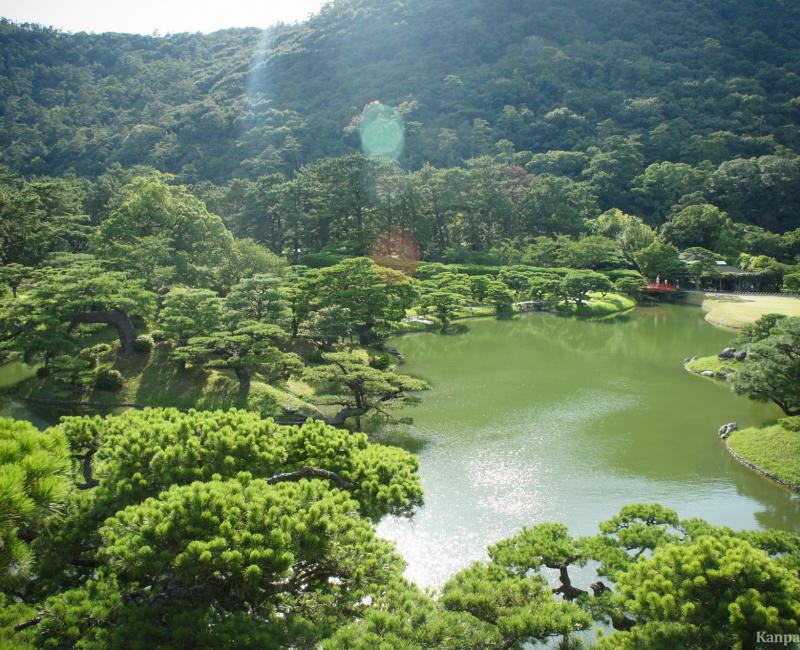 Ritsurin Koen (Takamatsu), Elevated view on the park