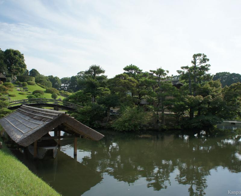 Koraku-en (Okayama), View on the Japanese garden and the main pond 3