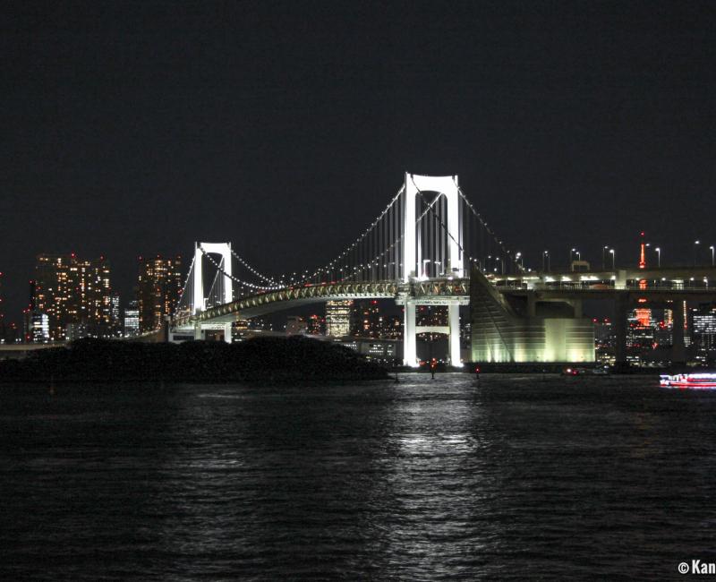Rainbow Bridge (Tokyo), Night view on the bridge with the summer light-up Rainbow Bridge (Tokyo), Night view on the bridge with the summer light-up