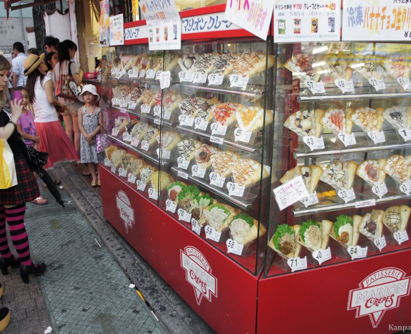 Takeshita-dori, Marion Crêpes store