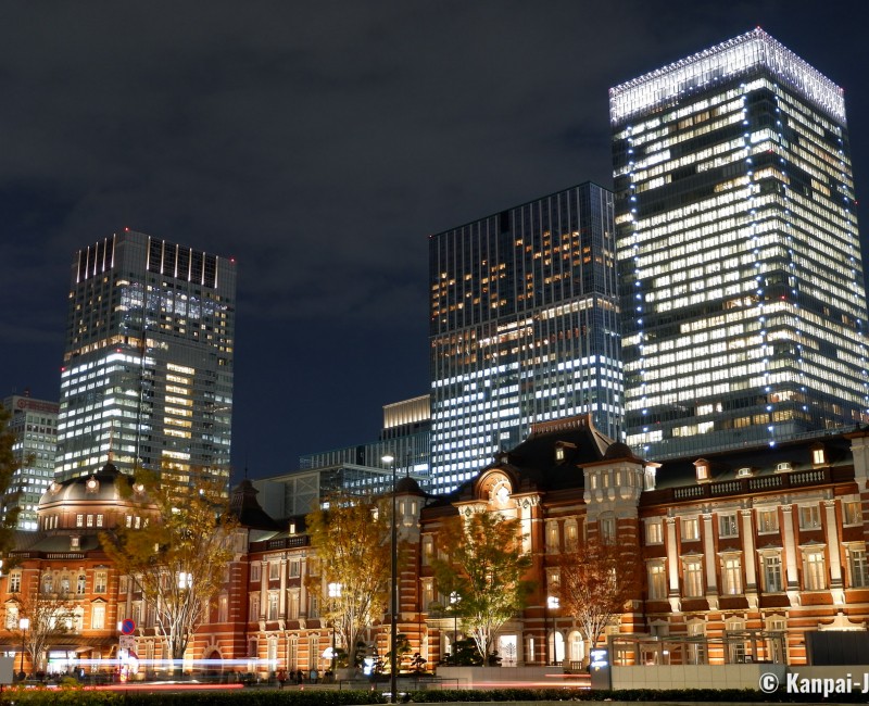 Marunouchi, West side of Tokyo Station at night Marunouchi, West side of Tokyo Station at night