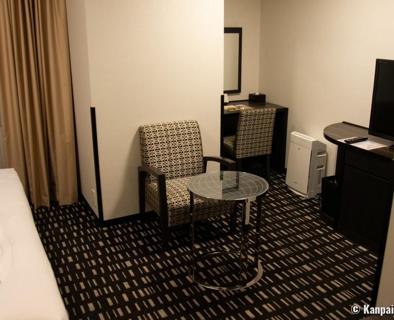 The Royal Park Hotel Haneda, TV-lounge space in a Premium Comfort Double Room