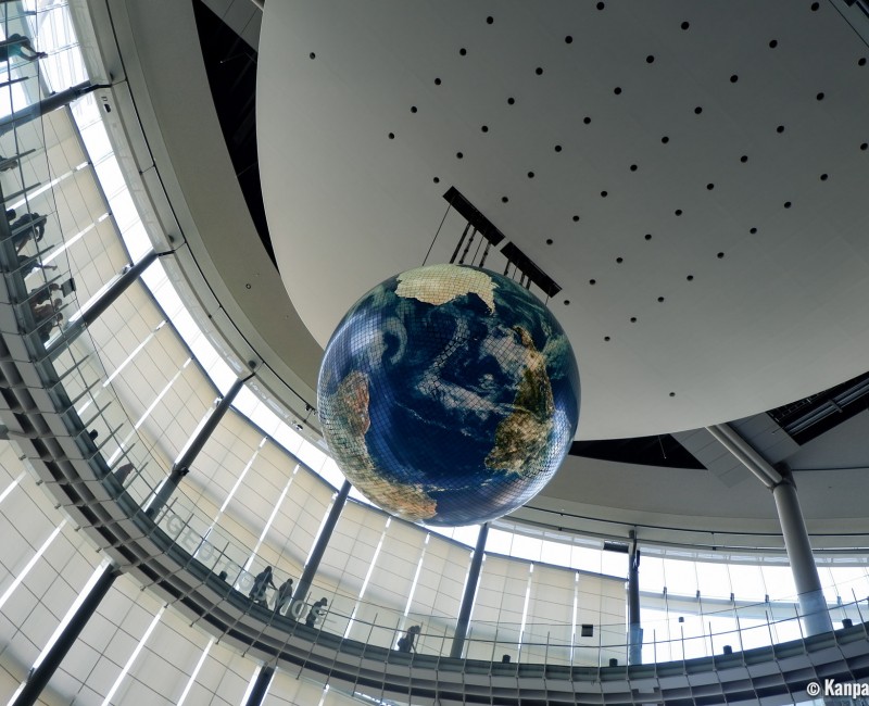 Miraikan (Odaiba, Tokyo), Geo-Cosmos earth globe Miraikan (Odaiba, Tokyo), Geo-Cosmos earth globe