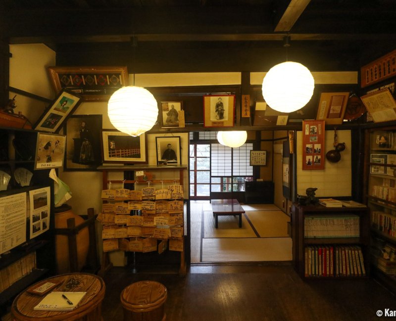 Kokyo Higashi Gyoen (Tokyo), Model scale of Edo castle's keep Kokyo Higashi Gyoen (Tokyo), Model scale of Edo castle's keep