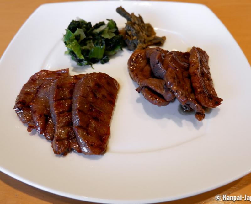Sendai, grilled beef tongue (gyûtan) plate Sendai, grilled beef tongue (gyûtan) plate