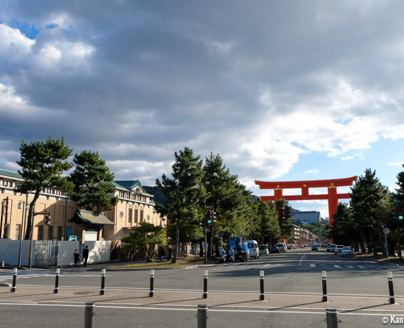 Kyoto Municipal Museum of Art and Jingu-michi avenue 1 Kyoto Municipal Museum of Art and Jingu-michi avenue 1