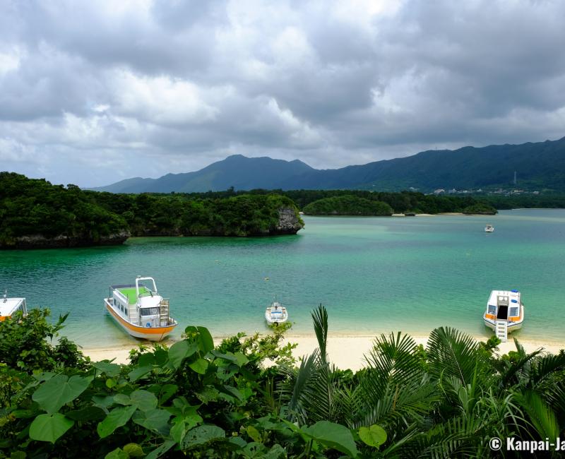 Ishigaki Island (Okinawa), Kabira Bay in the Iriomote-Ishigaki National Park Ishigaki Island (Okinawa), Kabira Bay in the Iriomote-Ishigaki National Park