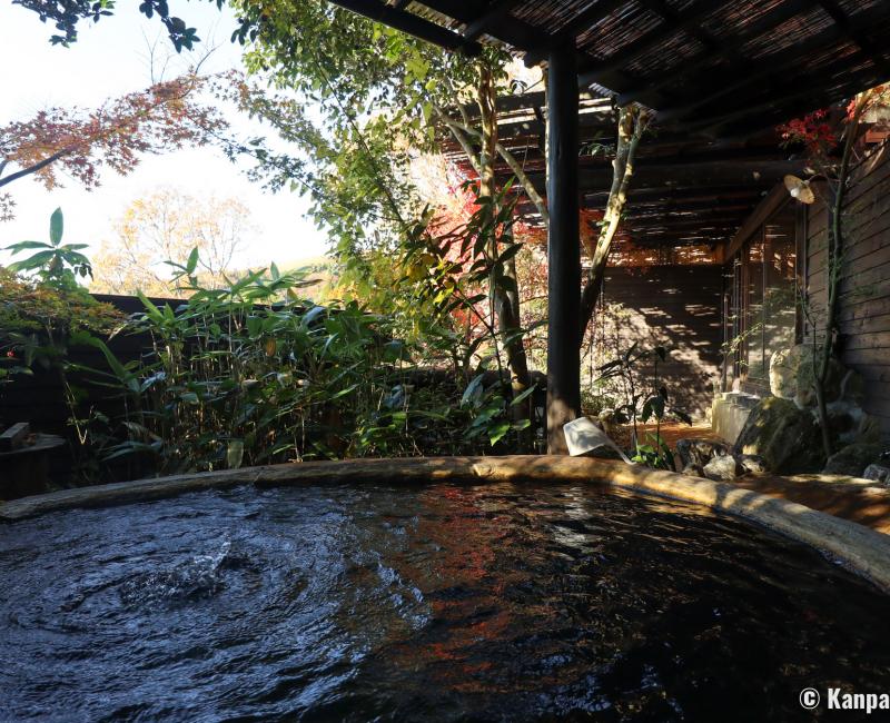 Kurokawa Onsen, Iromomiji 彩もみじ ryokan, Rotenburo outdoor hot bath 2 Kurokawa Onsen, Iromomiji 彩もみじ ryokan, Rotenburo outdoor hot bath 2