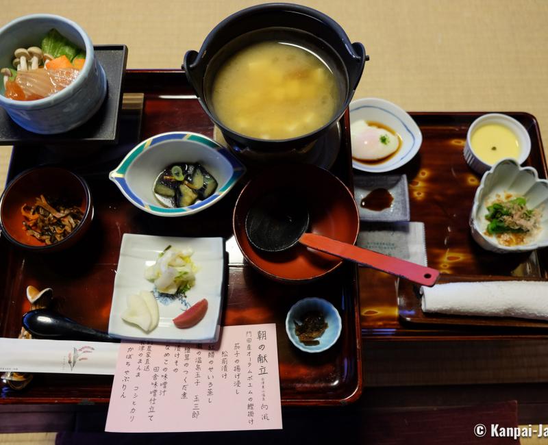 Higashiyama Onsen Mukaitaki, Japanese breakfast at the ryokan Higashiyama Onsen Mukaitaki, Japanese breakfast at the ryokan