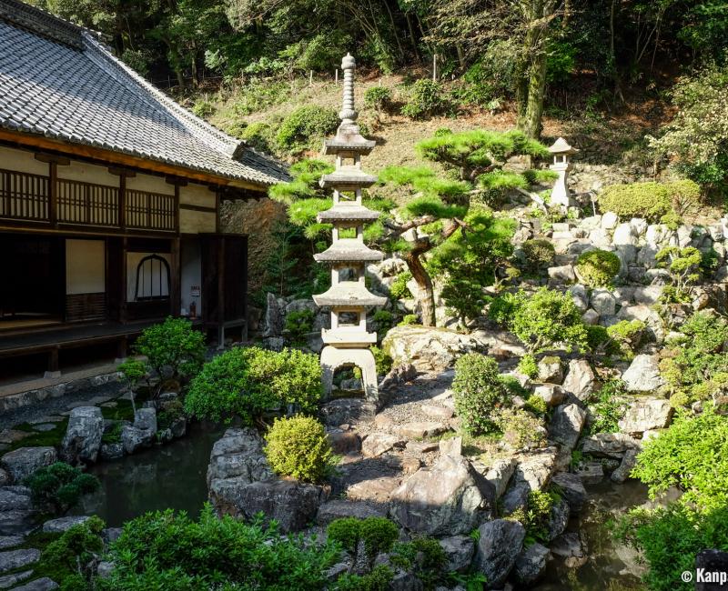 Kosho-ji (Uji), View on the monastery's garden 3