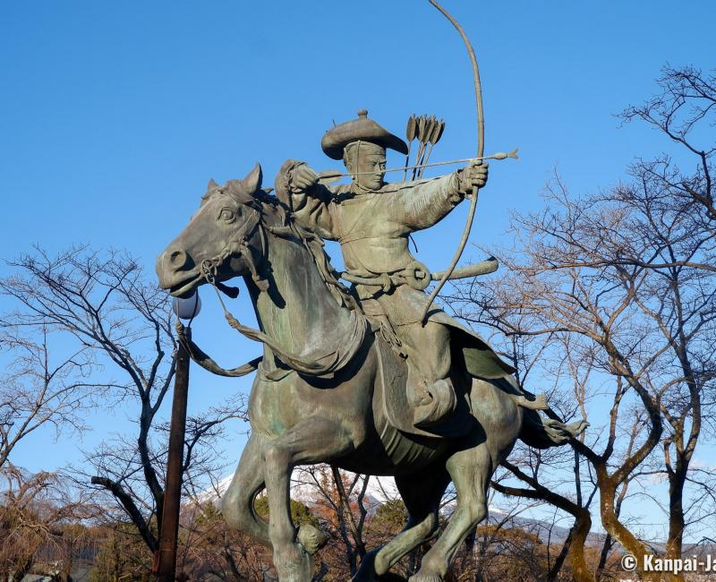 Fujisan Hongu Sengen Taisha, Statue of Minamoto no Yoritomo Fujisan Hongu Sengen Taisha, Statue of Minamoto no Yoritomo
