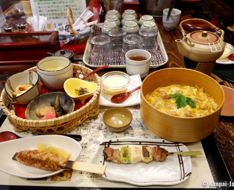 Restaurant Akita Hinai-Ya in Odate, Oyakodon served in a Magewappa bowl and kiritanpo skewer Restaurant Akita Hinai-Ya in Odate, Oyakodon served in a Magewappa bowl and kiritanpo skewer