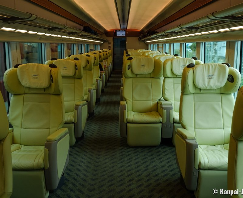 Premium Express Shimakaze, Individual leather seats in car n°2 Premium Express Shimakaze, Individual leather seats in car n°2