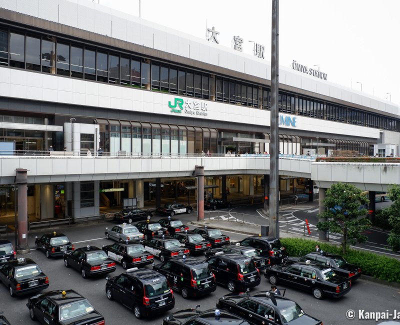 Omiya (Saitama), Taxis at the exit of Omiya station Omiya (Saitama), Taxis at the exit of Omiya station