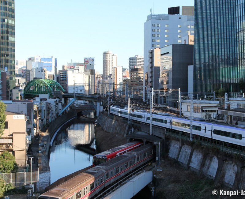 Otaku Culture in Japan: A Journey into the World of Passionate