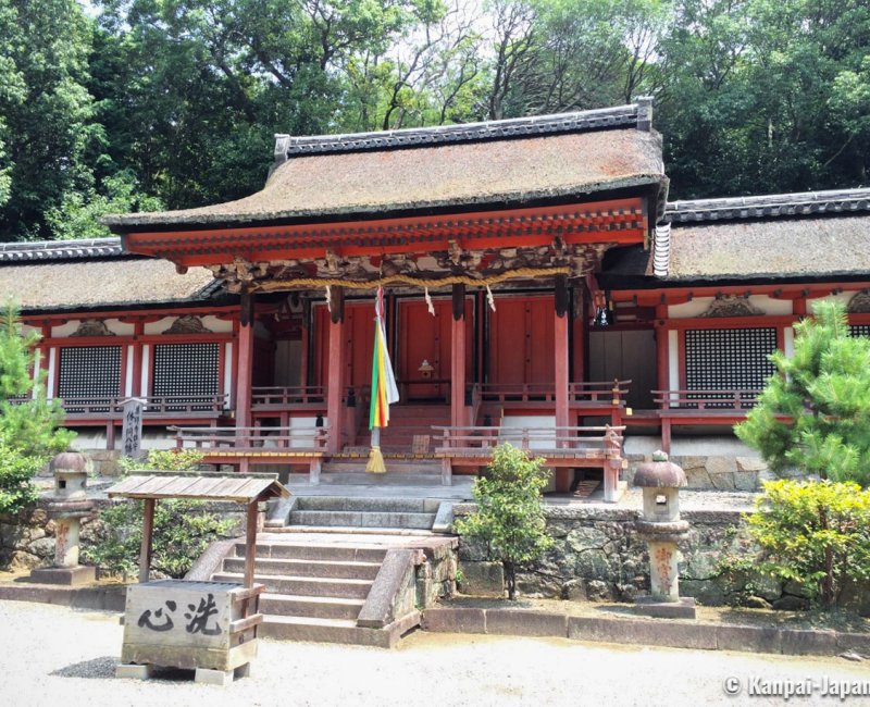 Yakushi-ji (Nara), Yasumigaoka Hachiman-gu shrine Yakushi-ji (Nara), Yasumigaoka Hachiman-gu shrine