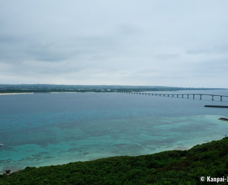 Ryugu Castle Observatory (Kurima-jima), View on Yonaha-Maehama Beach and Kurima Bridge