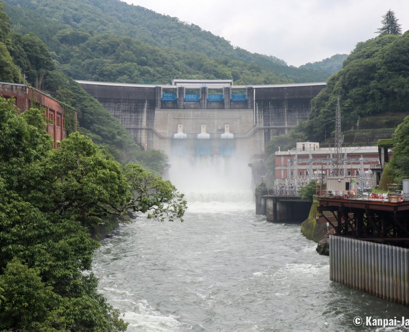 Amagase Dam (Uji), View on the dam