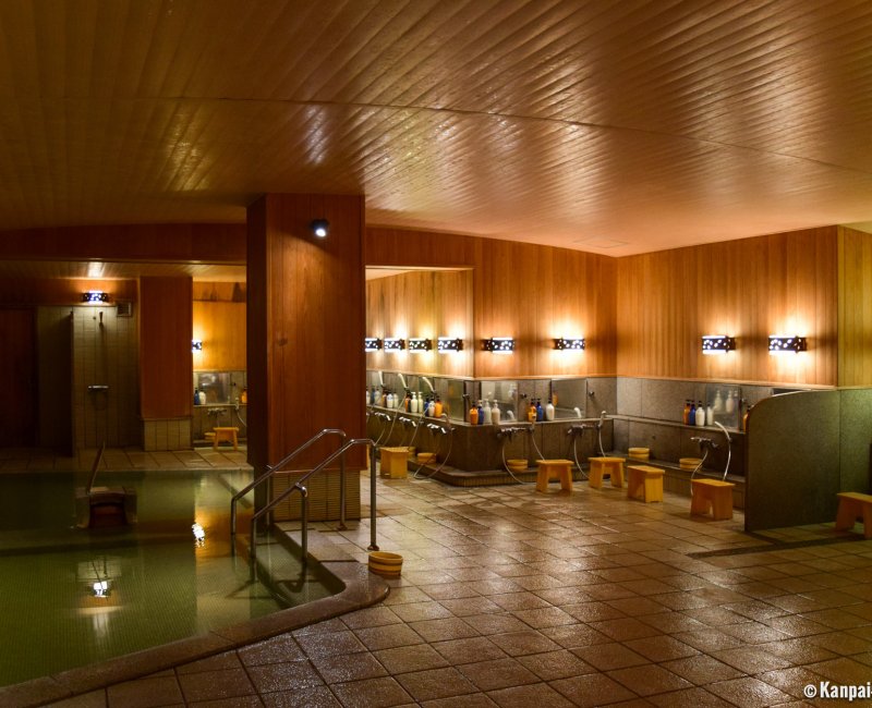 Atsumi Onsen Bankokuya (Tsuruoka), Showers and baths Atsumi Onsen Bankokuya (Tsuruoka), Showers and baths