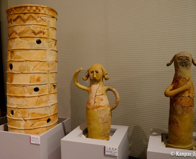 Daisen Park (Sakai, Osaka), Haniwa terracotta funerary statues at Sakai City Museum Daisen Park (Sakai, Osaka), Haniwa terracotta funerary statues at Sakai City Museum