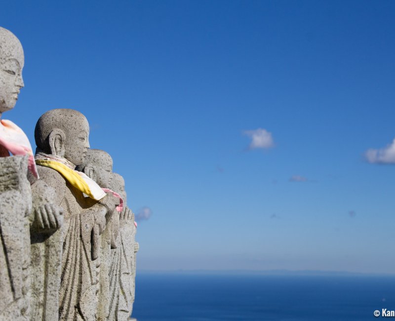 Mount Omuro (Izu Peninsula), Jizo statues