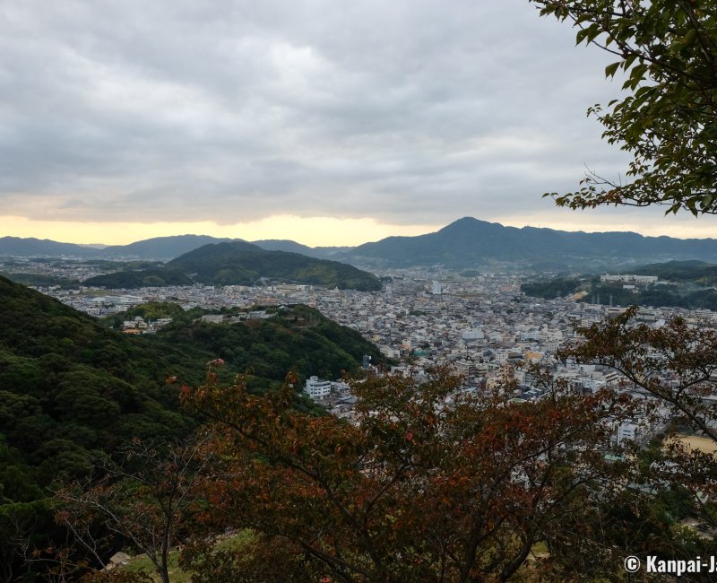 Sumoto Castle (Awaji), Panoramic view on the city Sumoto Castle (Awaji), Panoramic view on the city
