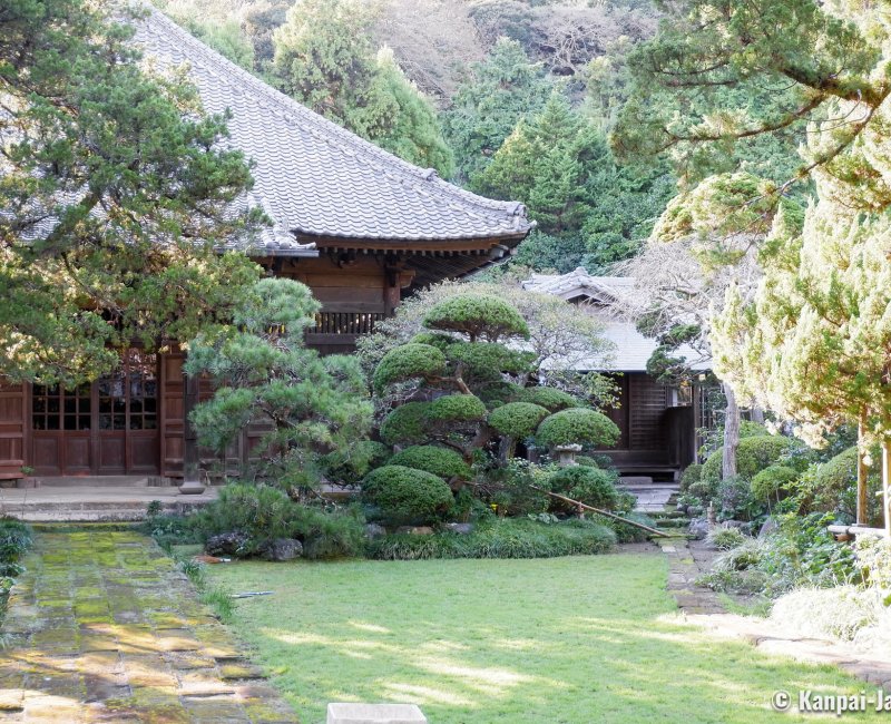 Daibutsu Hiking Trail (Kamakura), Jufuku-ji temple along the path 4 Daibutsu Hiking Trail (Kamakura), Jufuku-ji temple along the path 4