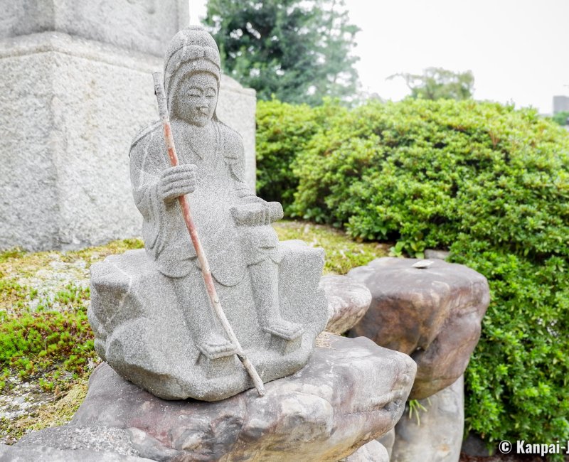 Shogo-in (Kyoto), En no Gyoja statue in the temple's grounds Shogo-in (Kyoto), En no Gyoja statue in the temple's grounds