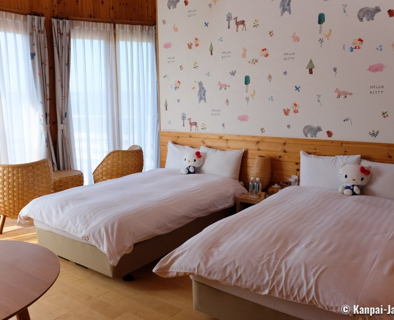 Grand Chariot Hokutoshichisei 135° Hotel (Awaji), Hello Kitty Natural Forest room, Western style bedding Grand Chariot Hokutoshichisei 135° Hotel (Awaji), Hello Kitty Natural Forest room, Western style bedding