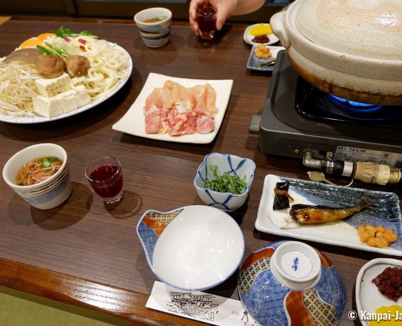 Yumoto Onsen Ohara Sanso (Kyoto), Traditional dinner with chicken hotpot nabe