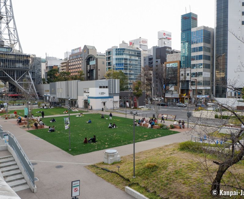 Hisaya Odori (Nagoya), Park at the foot of the Mirai Tower 3