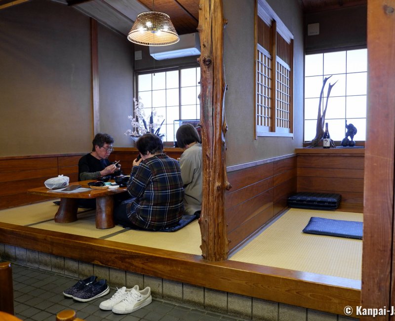 Sumibiyaki Unagi Higashiyama Bussan (Shima), Traditional tatami seatings 4 Sumibiyaki Unagi Higashiyama Bussan (Shima), Traditional tatami seatings 4